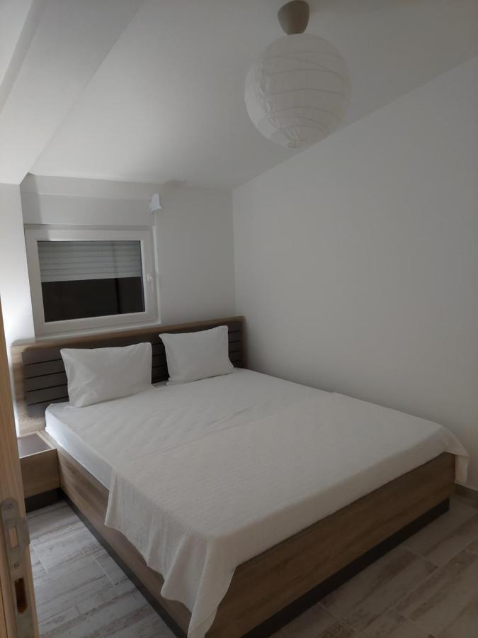 Apartmani.ซูโตมอเร ภายนอก รูปภาพ