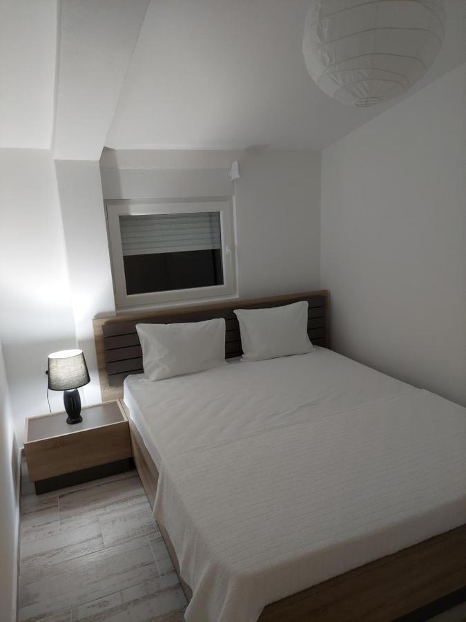 Apartmani.ซูโตมอเร ภายนอก รูปภาพ